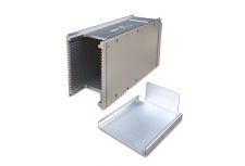 led鋁料盒廠家終于得到他的認(rèn)可達(dá)成穩(wěn)定的合作