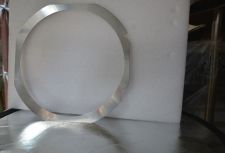 晶圓切割環(huán)哪個(gè)牌子好-用這個(gè)方法挑選，方便準(zhǔn)確【東虹鑫】