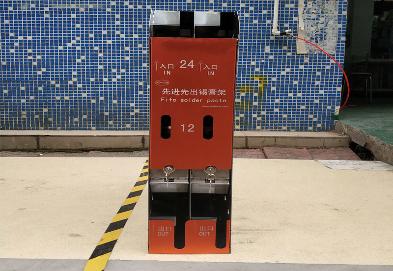 錫膏先進(jìn)先出柜實拍圖