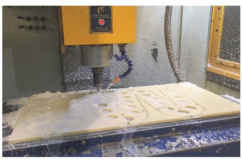 雙層錫膏滑軌先進(jìn)先出加工方式