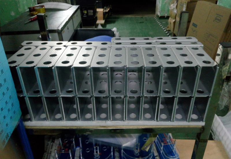 led大功率料盒廠產(chǎn)品加工圖