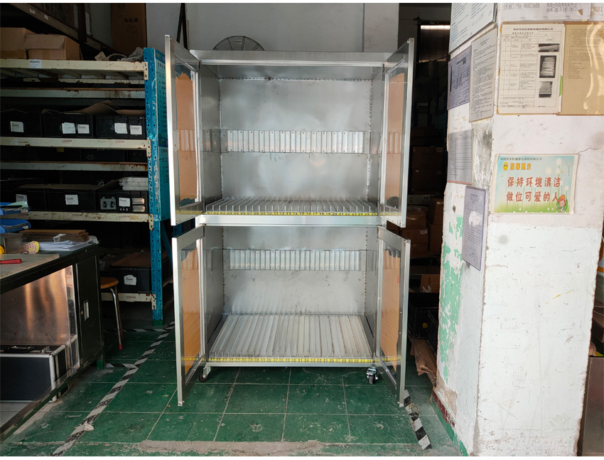 移動鋼網(wǎng)架內(nèi)部圖