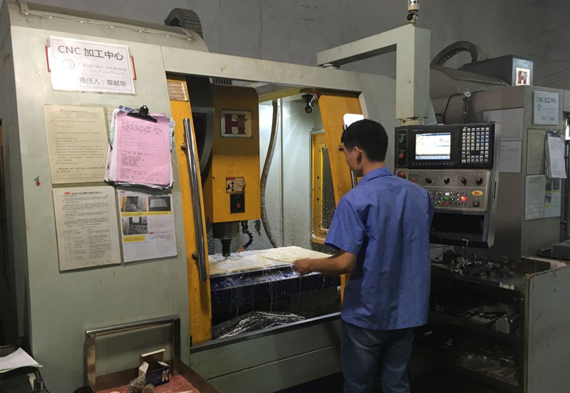 錫膏先進先出設(shè)備生產(chǎn)加工車間