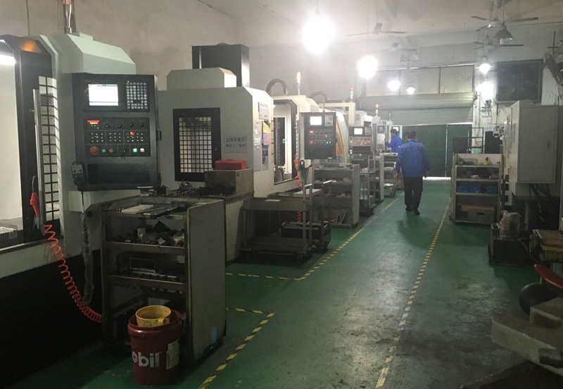 晶圓磨片框架盒產(chǎn)品加工現(xiàn)場(chǎng)圖.jpg 晶圓磨片框架盒產(chǎn)品加工現(xiàn)場(chǎng)圖.jpg