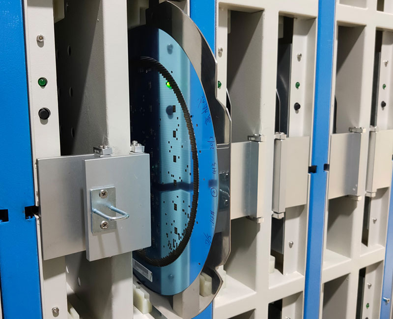 晶圓環(huán)智能存儲(chǔ)柜廠家產(chǎn)品使用圖.jpg 晶圓環(huán)智能存儲(chǔ)柜廠家產(chǎn)品使用圖.jpg